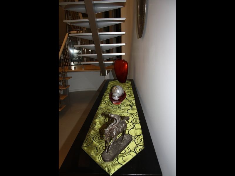 8 Macmillan Avenue, Mawson Lakes SA 5095