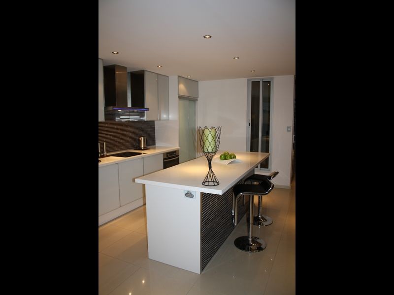 8 Macmillan Avenue, Mawson Lakes SA 5095