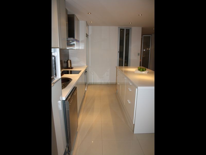 8 Macmillan Avenue, Mawson Lakes SA 5095