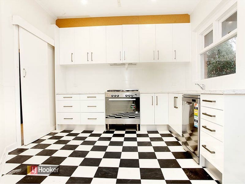 11 Sunnyside Road, St Georges SA 5064