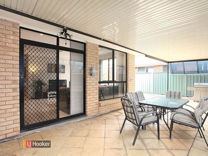 93 Lord Howe Cres, Mawson Lakes SA 5095