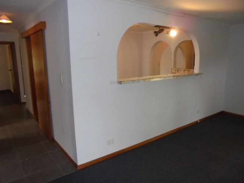 22 Plover Avenue, Modbury Heights SA 5092