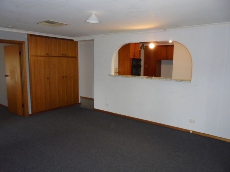 22 Plover Avenue, Modbury Heights SA 5092