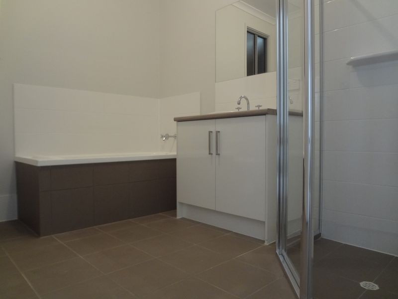 11 Durand Tce, Enfield SA 5085