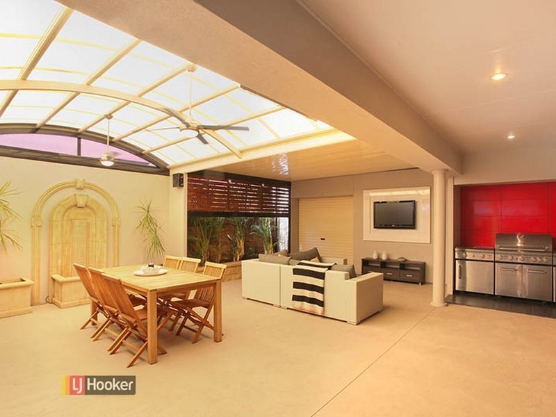 21 Lakefield Cres, Mawson Lakes SA 5095