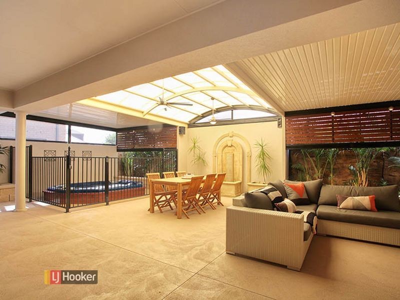 21 Lakefield Cres, Mawson Lakes SA 5095