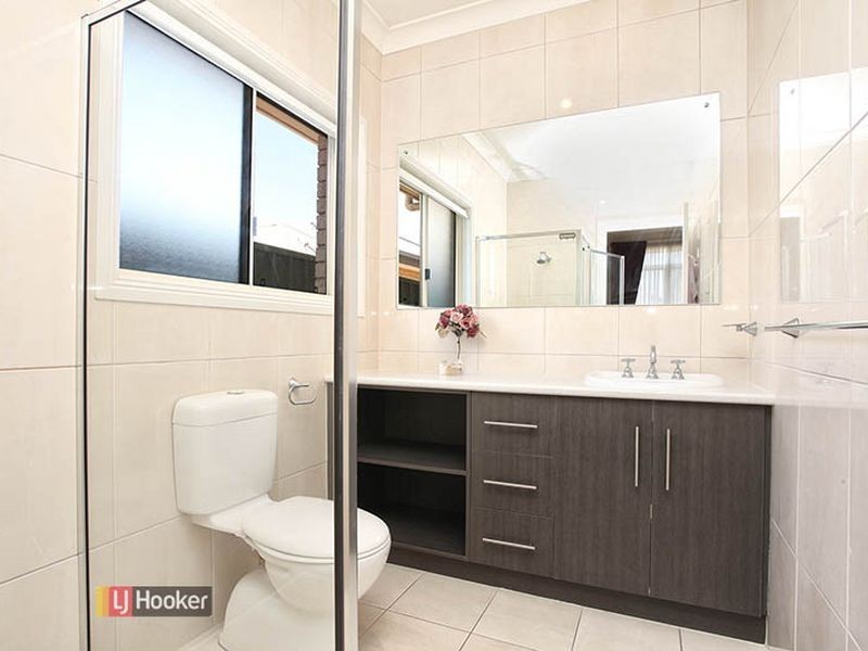 35 Newland Way, Mawson Lakes SA 5095