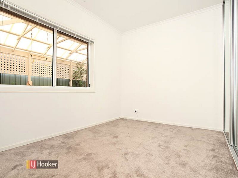 12 Pier Lane, Mawson Lakes SA 5095