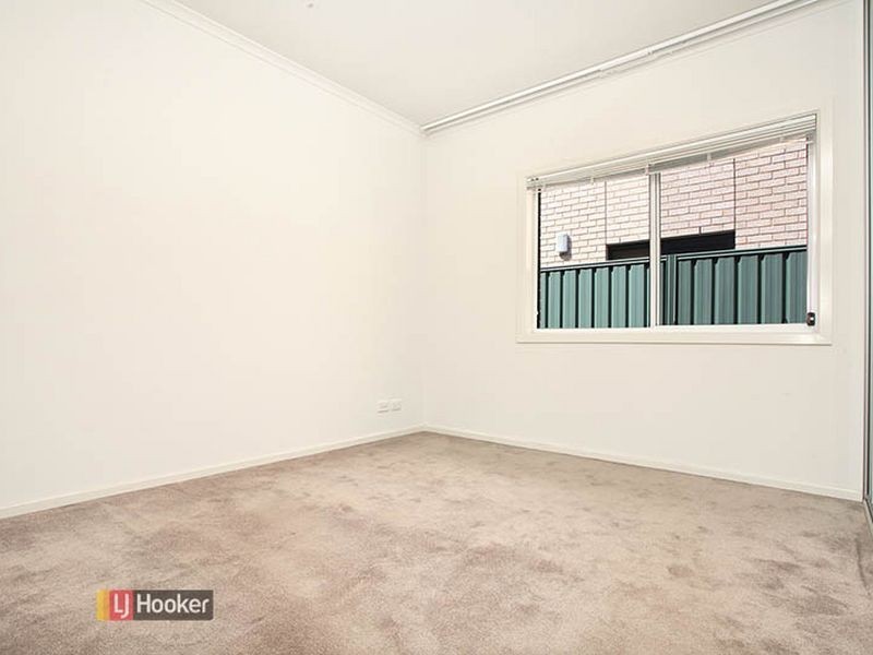 12 Pier Lane, Mawson Lakes SA 5095