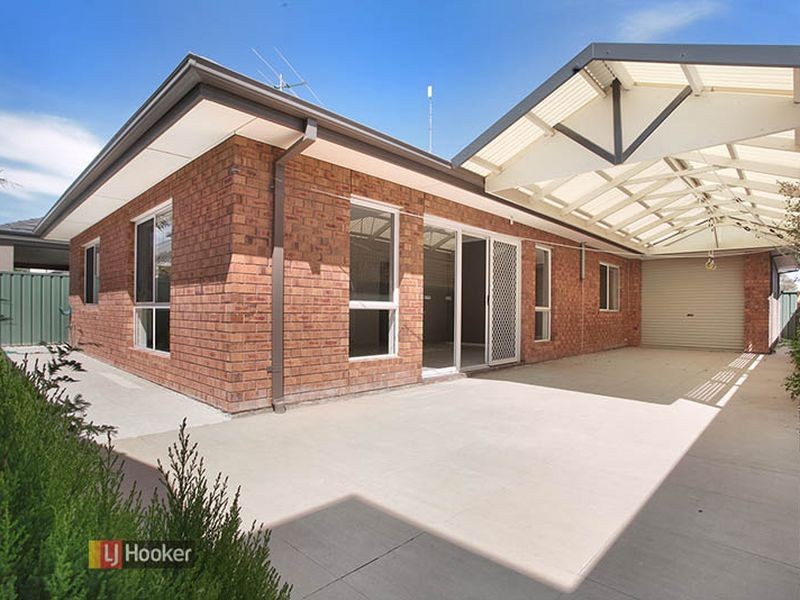 12 Pier Lane, Mawson Lakes SA 5095