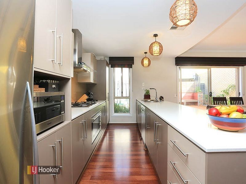 26 Northcote Walk, Mawson Lakes SA 5095