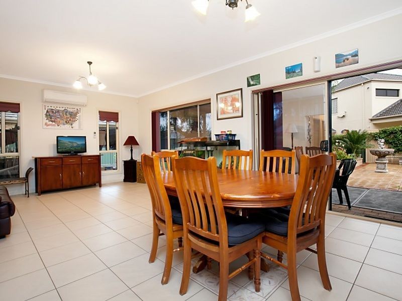 302 Mawson Lakes Blvd, Mawson Lakes SA 5095