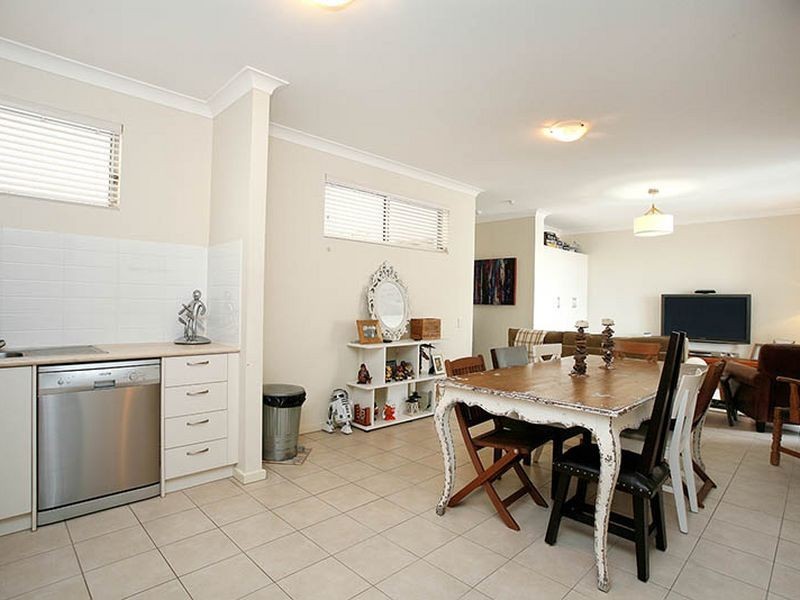 7/99 Elder Drive, Mawson Lakes SA 5095