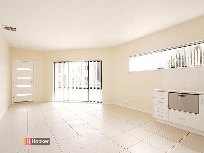 29B The Strand, Mawson Lakes SA 5095