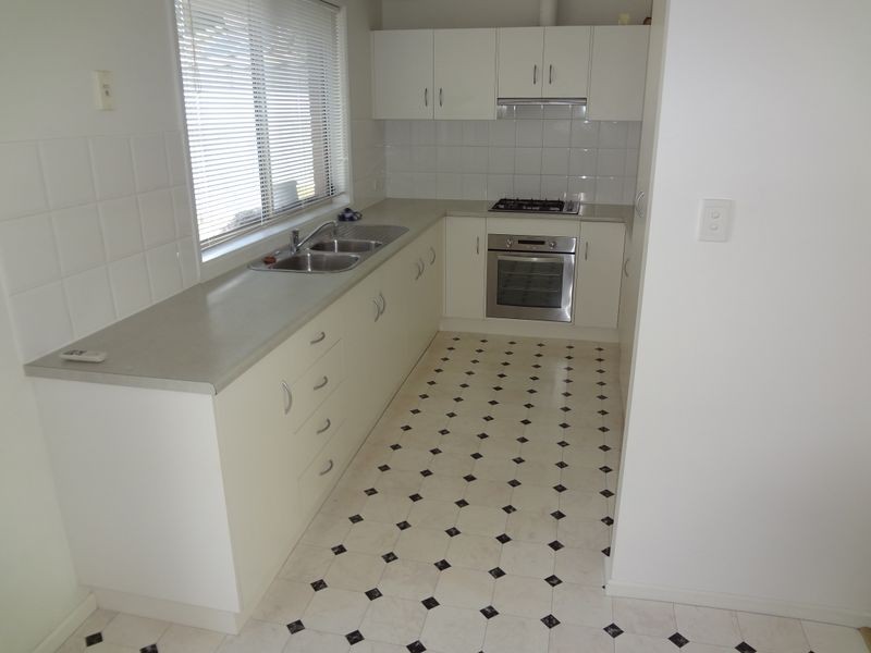 2A Woodfield St, Enfield SA 5085