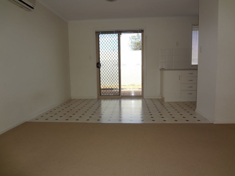 2A Woodfield St, Enfield SA 5085