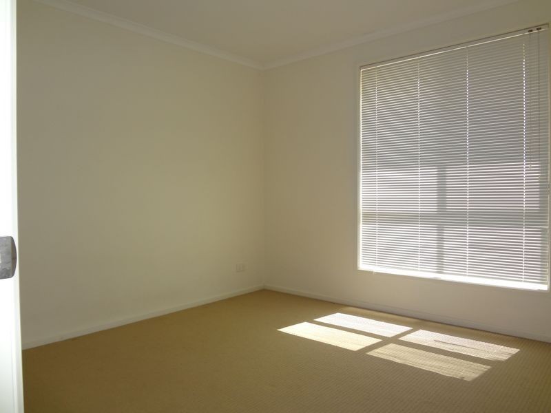 2A Woodfield St, Enfield SA 5085
