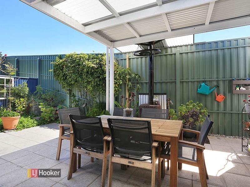 18 St Elias Street, Mawson Lakes SA 5095