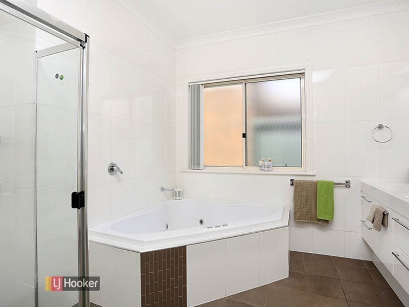 7 Freycinet Street, Mawson Lakes SA 5095