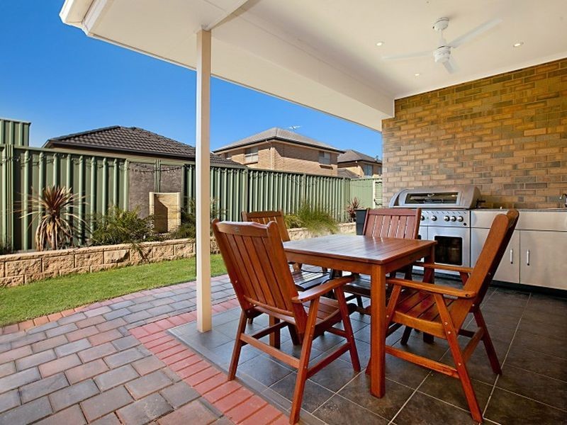 17 Everglade St, Mawson Lakes SA 5095