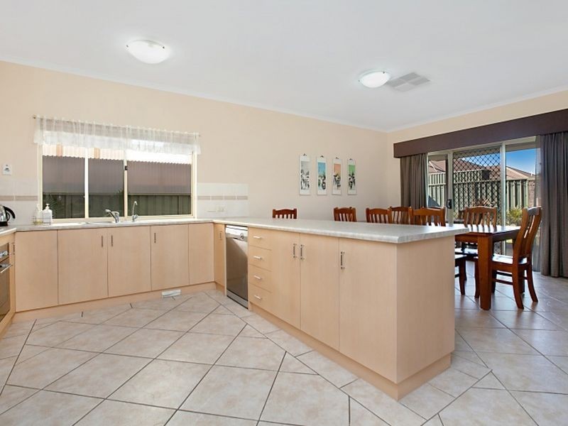 17 Everglade St, Mawson Lakes SA 5095