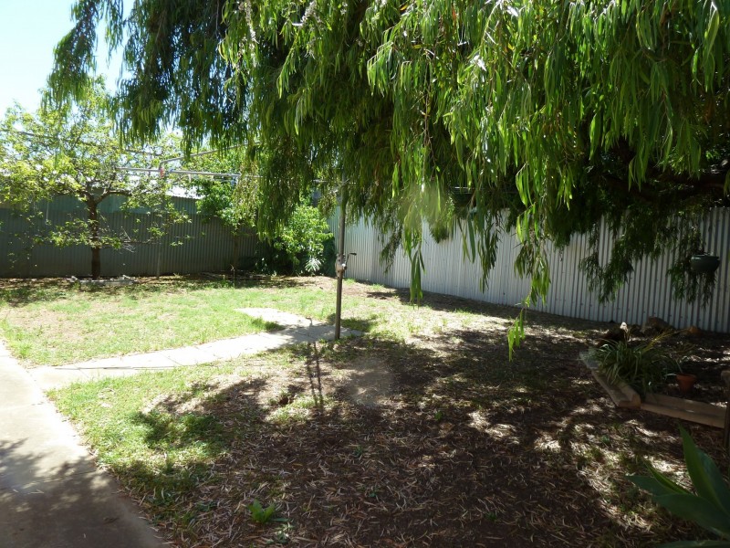 25 Bundey Avenue, Ingle Farm SA 5098