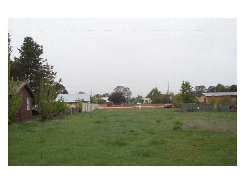 7 Oliver Street, Berridale NSW 2628