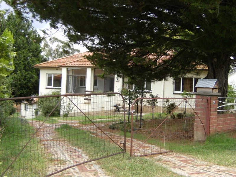 28 Bligh Street, Cooma NSW 2630