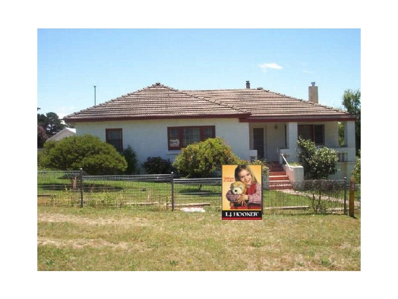 113 Wellington Street, Bombala NSW 2632