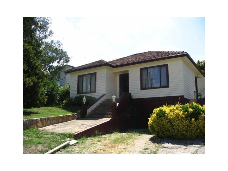 75 Bent Street, Cooma NSW 2630