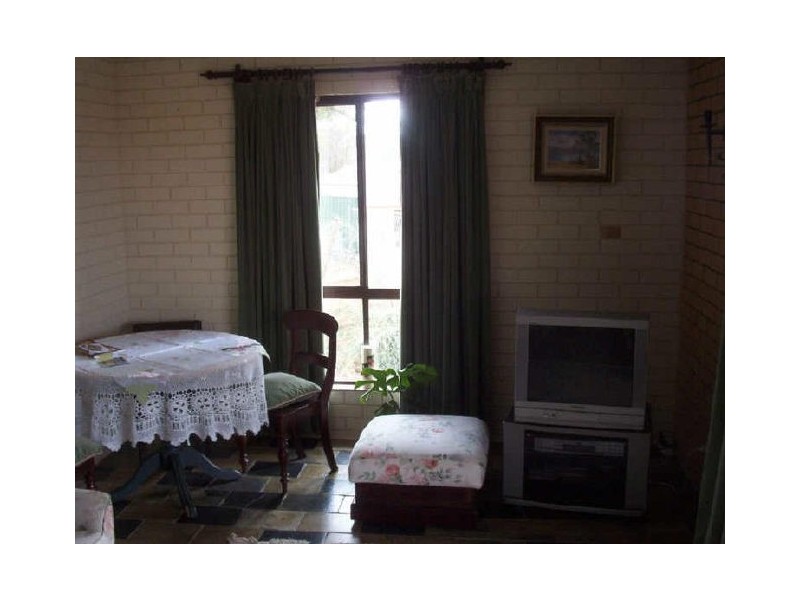 5 Kaufline Close, Cooma NSW 2630