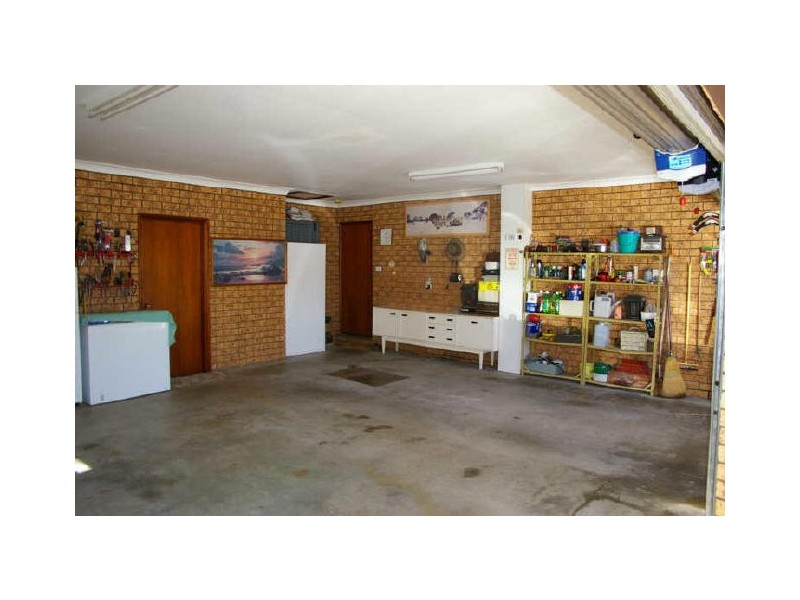33 Tulong Ave, Cooma NSW 2630