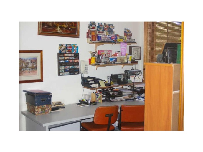 33 Tulong Ave, Cooma NSW 2630