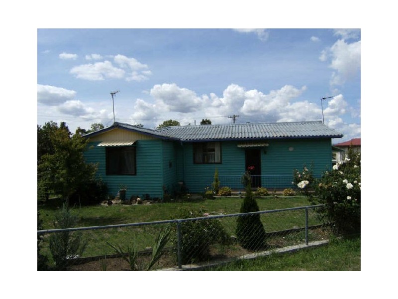 24 Waggun Street, Cooma NSW 2630
