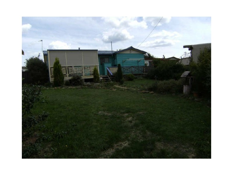 24 Waggun Street, Cooma NSW 2630