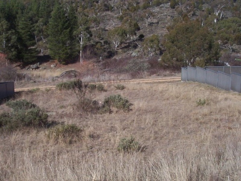39 Kiah Avenue, Cooma NSW 2630