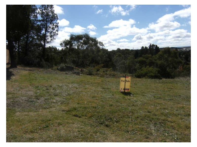 18 Stratos Place, Cooma NSW 2630