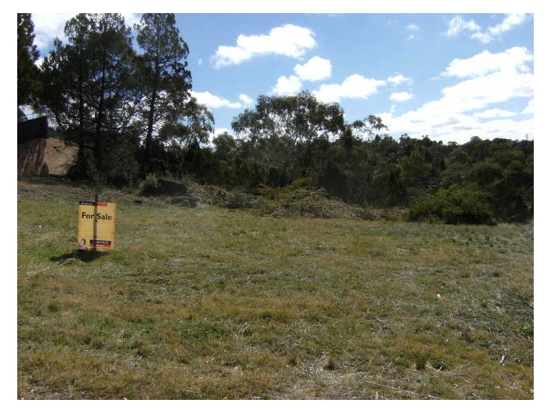 18 Stratos Place, Cooma NSW 2630