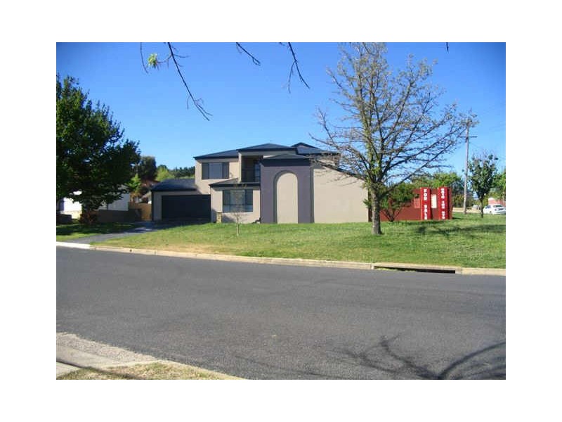 20A Bradley Street, Cooma NSW 2630