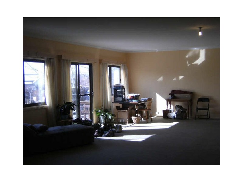 27 Druitt Street, Adaminaby NSW 2629