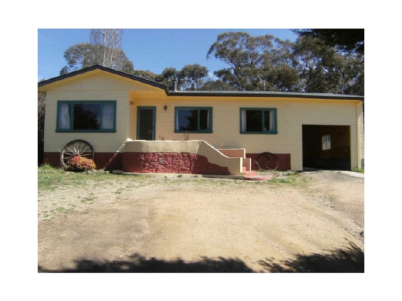 77 Mulach Street, Cooma NSW 2630