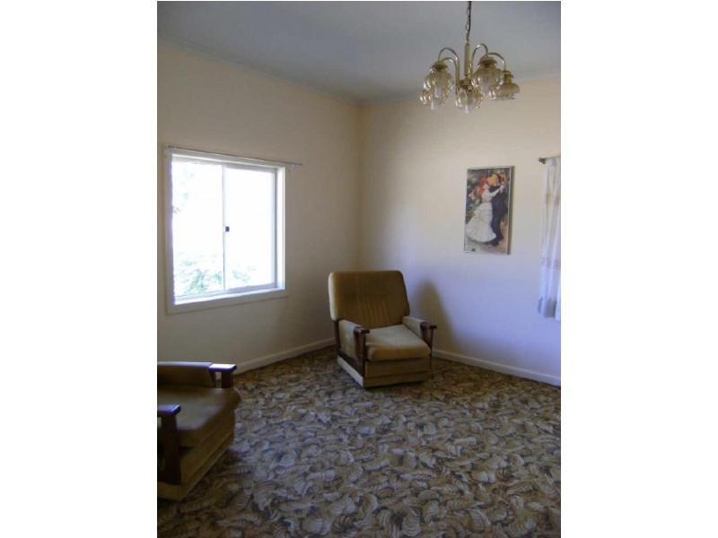 13 Tumut Street, Cooma NSW 2630