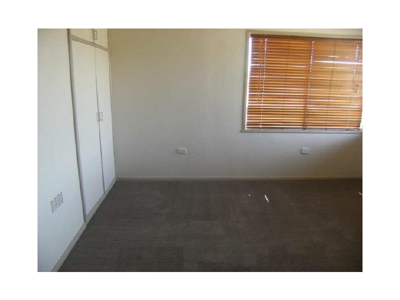 17 Bent Street, Cooma NSW 2630