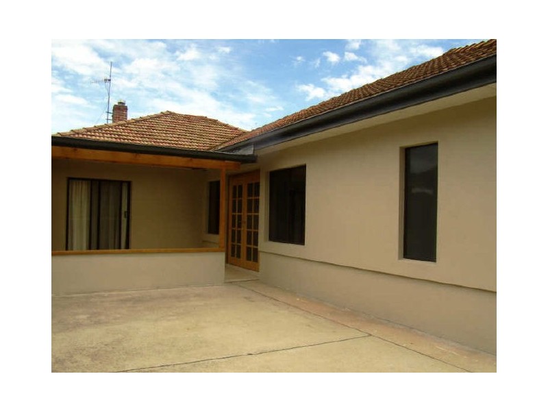 17 Bent Street, Cooma NSW 2630