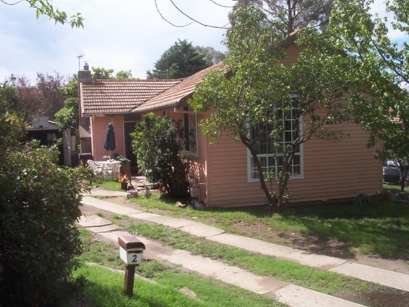 2 Mullan Place, Cooma NSW 2630