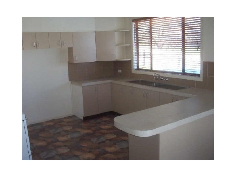 20 Baron Street, Cooma NSW 2630