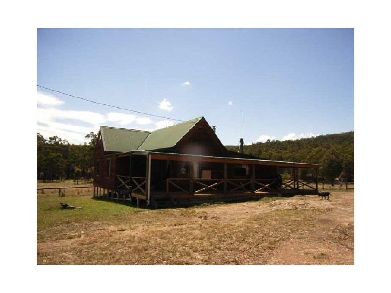 19 Camms Road, Bonang VIC 3888