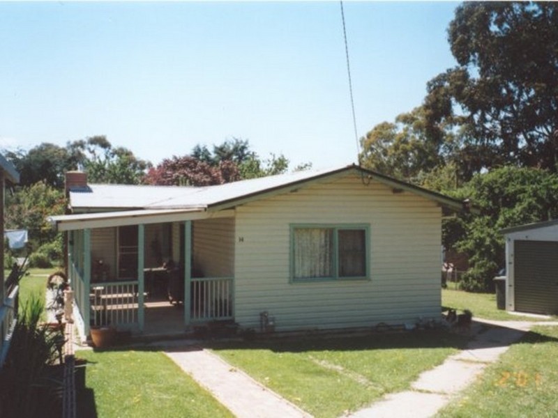 14 Nawai Place, Cooma NSW 2630