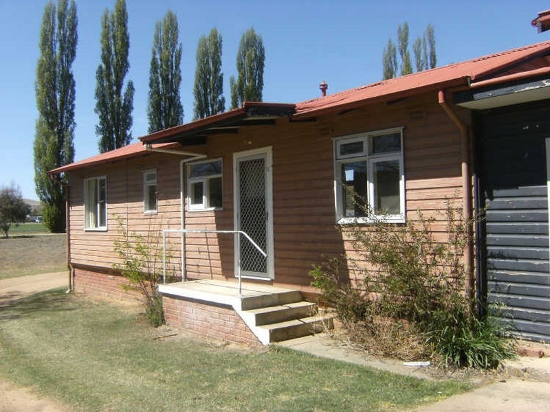 1/18 Mulach Street, Cooma NSW 2630