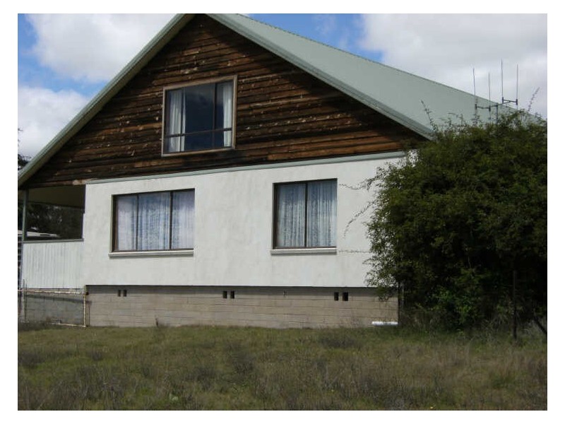 106 Snowy Mountains Highway, Cooma NSW 2630